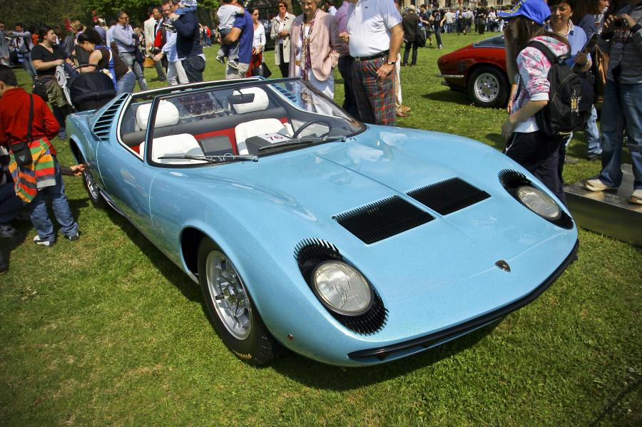  Lamborghini Miura Roadster 1968 года  (фото 24 из 36)
